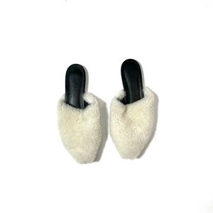 Jenni Kayne Cream Fuzzy Flats